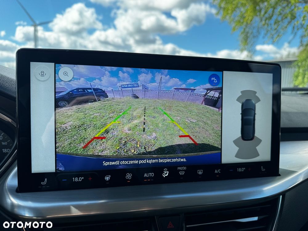 Ford Focus 1.0 EcoBoost STart-Stopp-System TITANIUM - 25