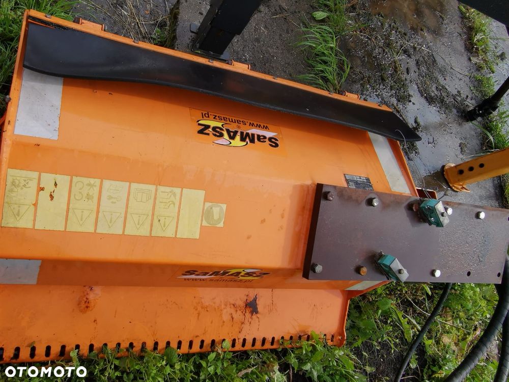 SaMasz kosiarka wysięgnikowa KWT 650 + 3 głowice - 7