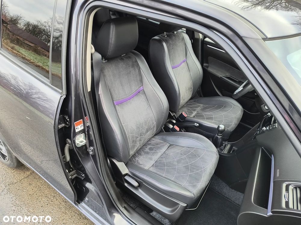Suzuki Swift - 12