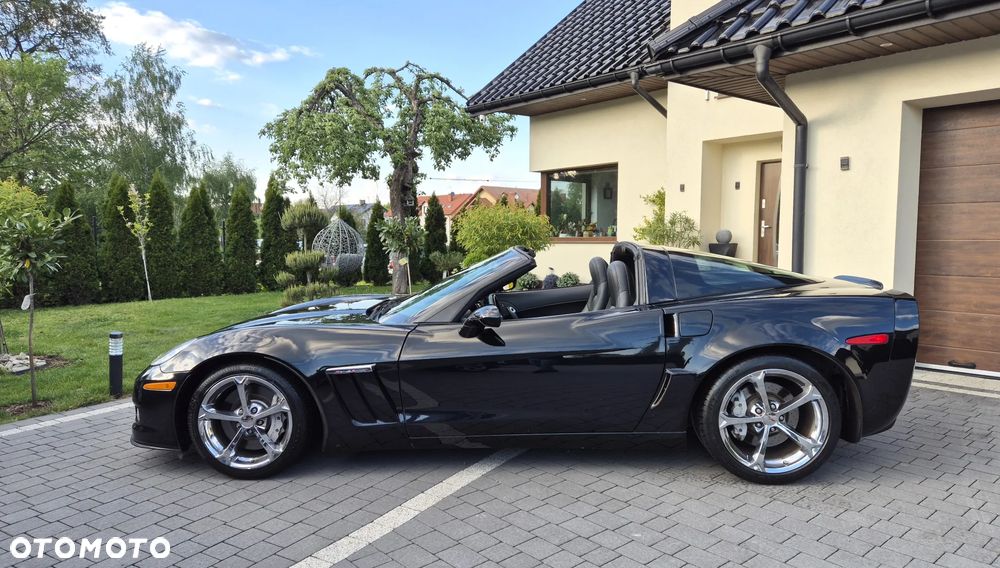 Chevrolet Corvette - 2