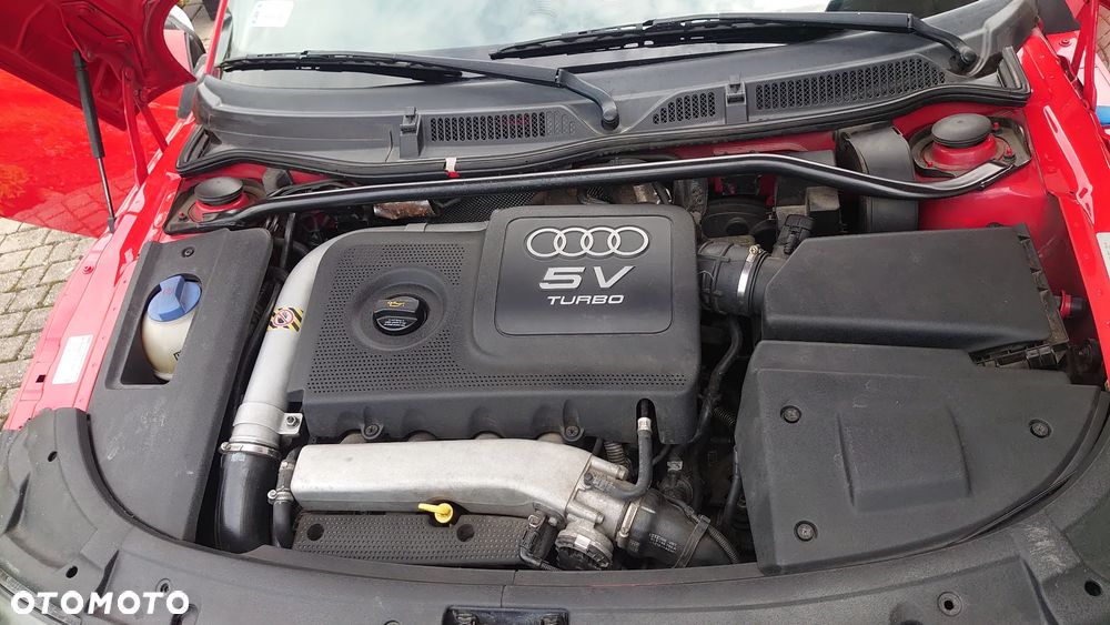Audi TT Coupé 1.8 T quattro - 16
