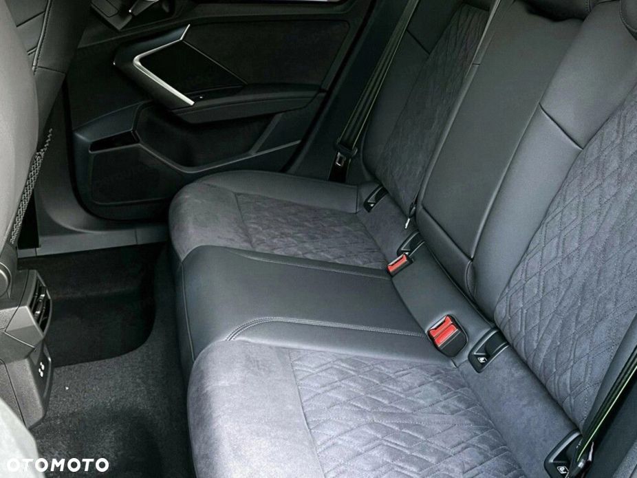 Audi RS3 Sportback - 11