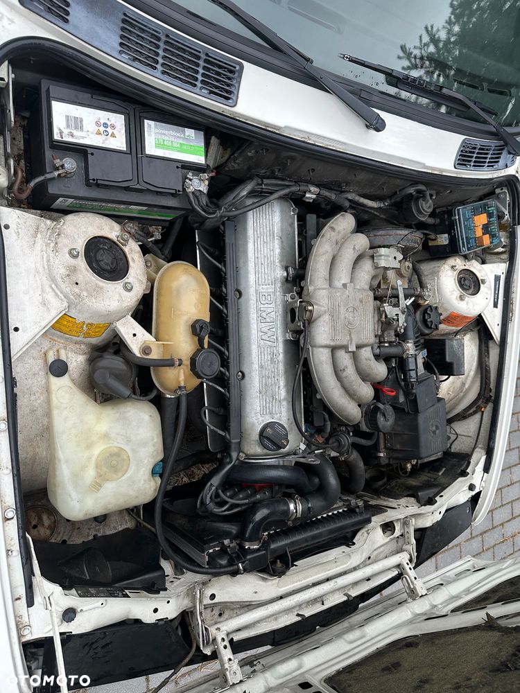 BMW Seria 3 - 20