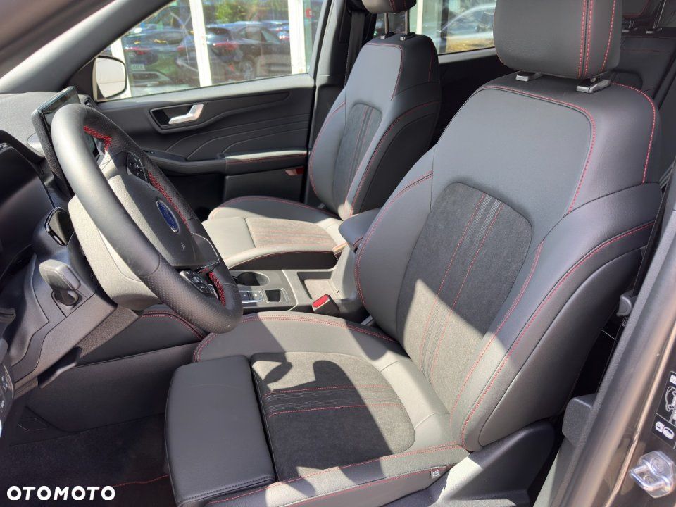 Ford Kuga - 11