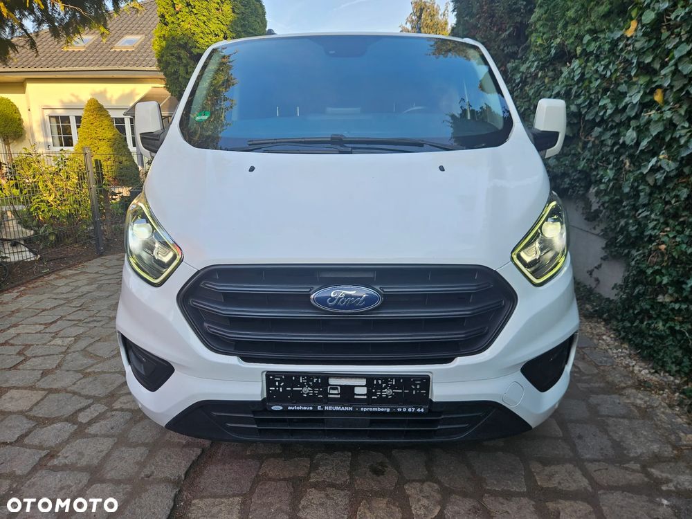 Ford Transit Custom - 1
