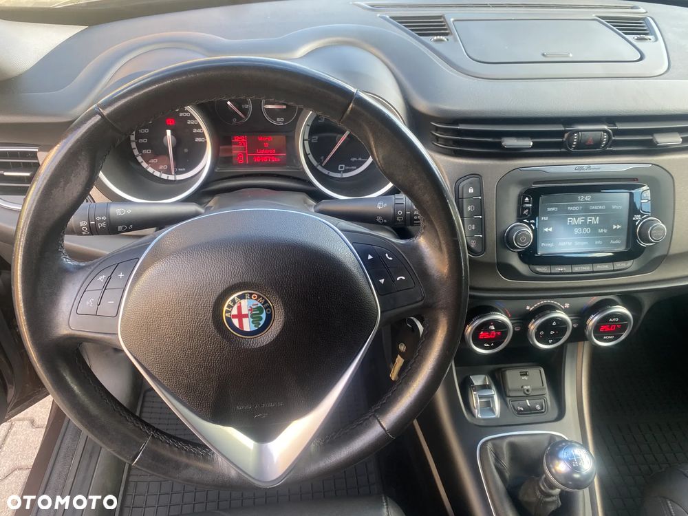 Alfa Romeo Giulietta 2.0 JTDM 16V Veloce - 12