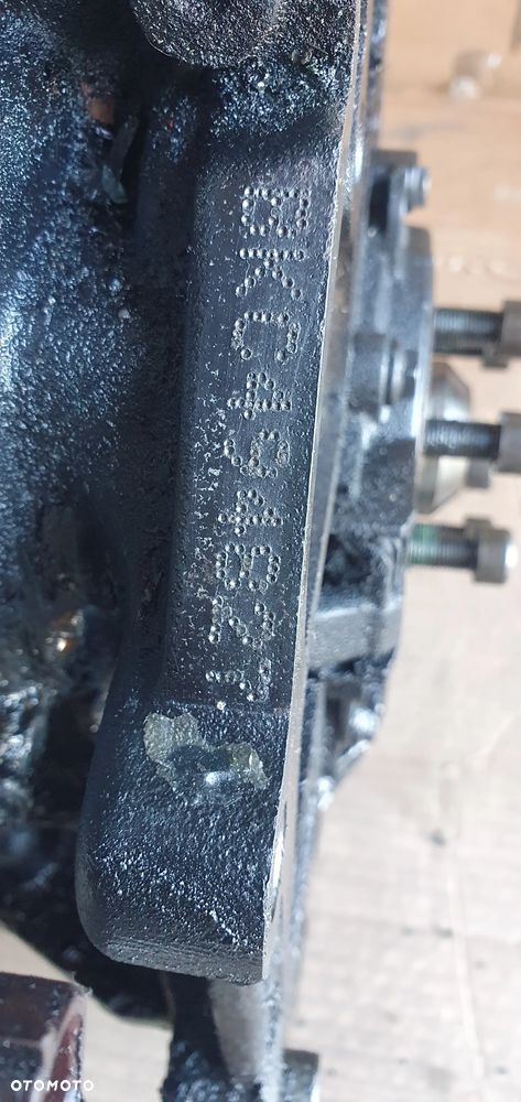 Silnik blok silnika słupek Audi A3 8P 1.9 TDI BKC - 8