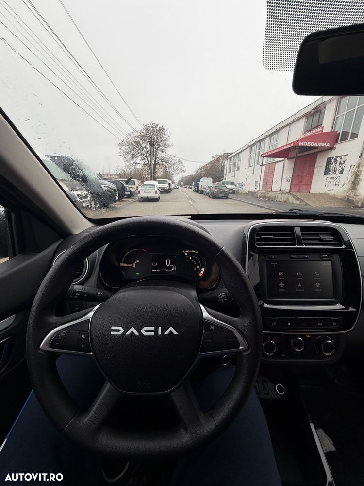 Dacia Spring Essential - 8
