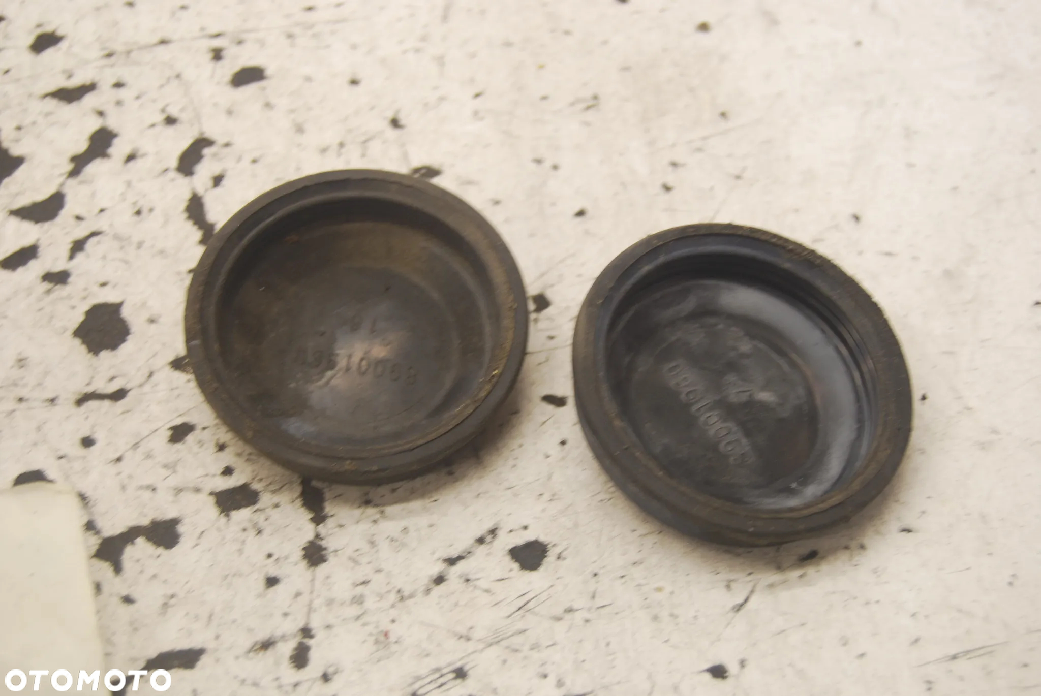 DEKIEL ZAŚLEPKA LAMPY PRZÓD PRZEDNIA 89001811 RENAULT MEGANE II VOLVO 89001960 OPEL CORSA C COMBO - 4