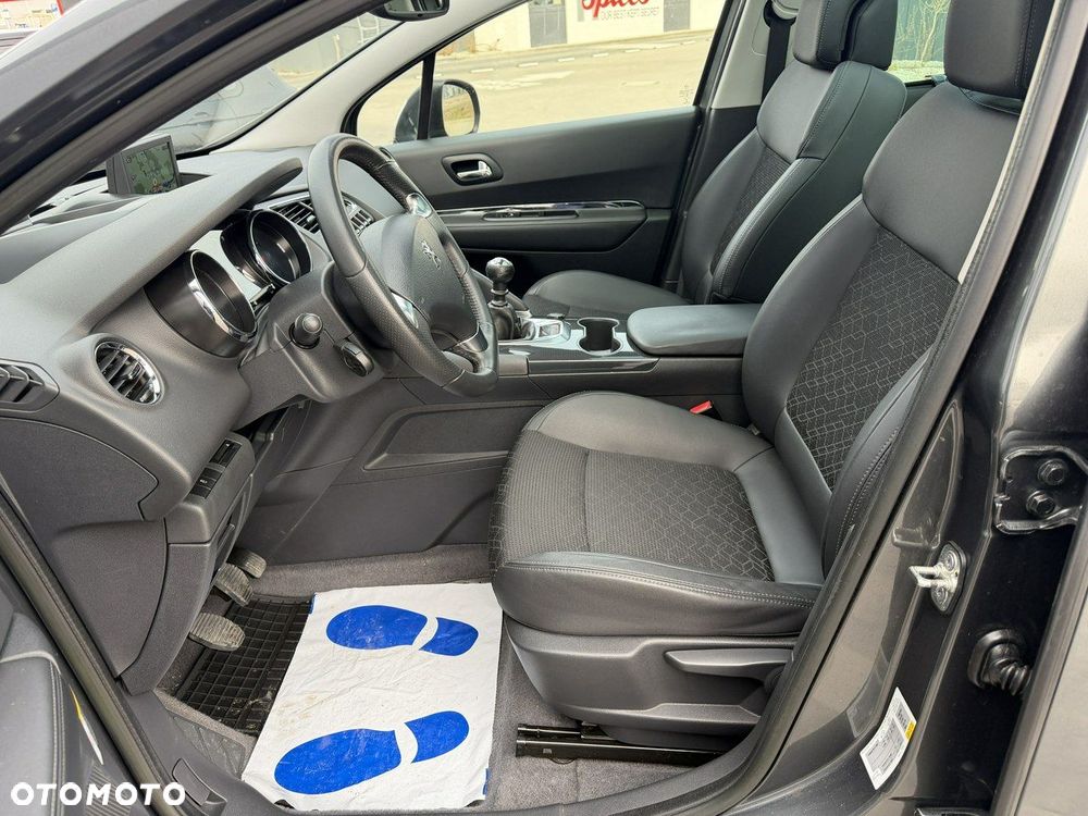 Peugeot 3008 - 18