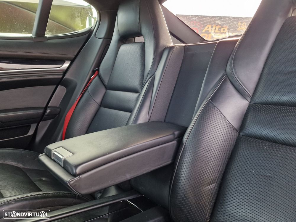 Porsche Panamera Platinum Edition - 19