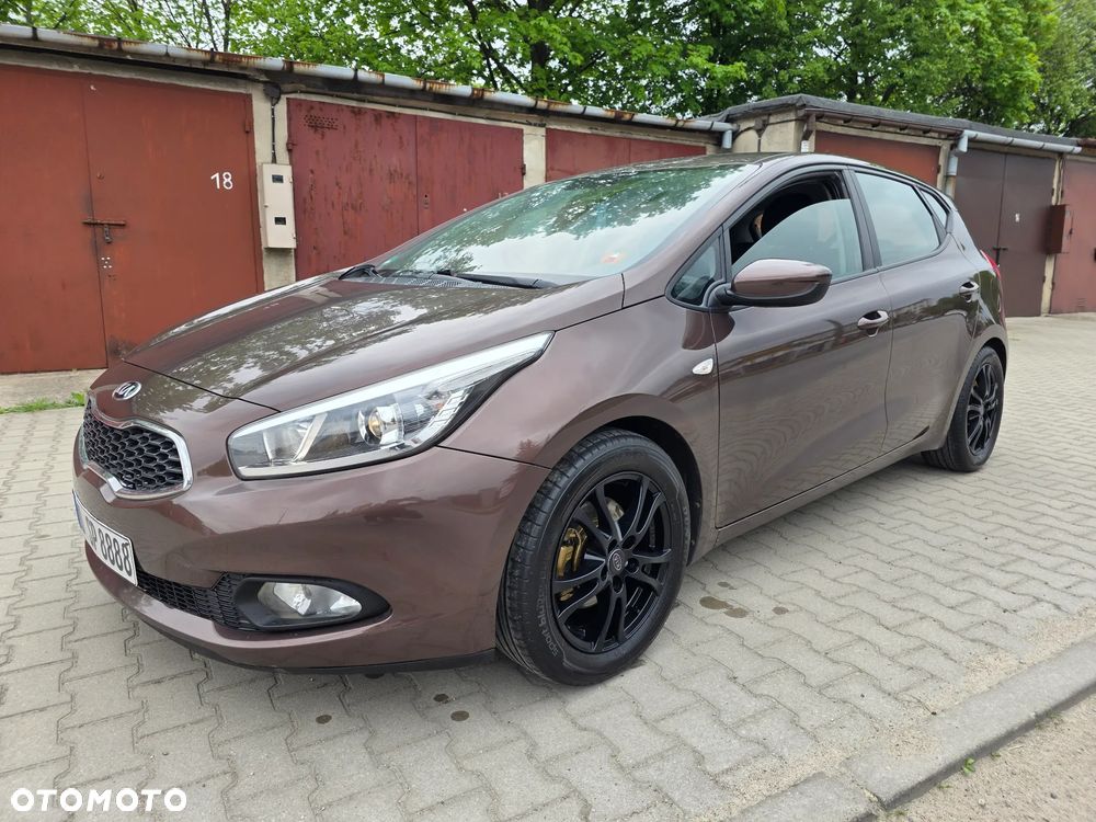 Kia Ceed 1.6 GDI L - 36