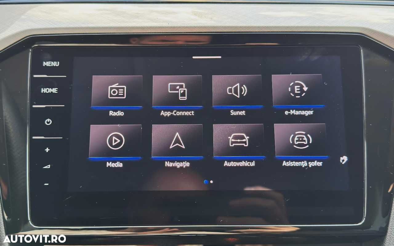 Volkswagen Passat - 31