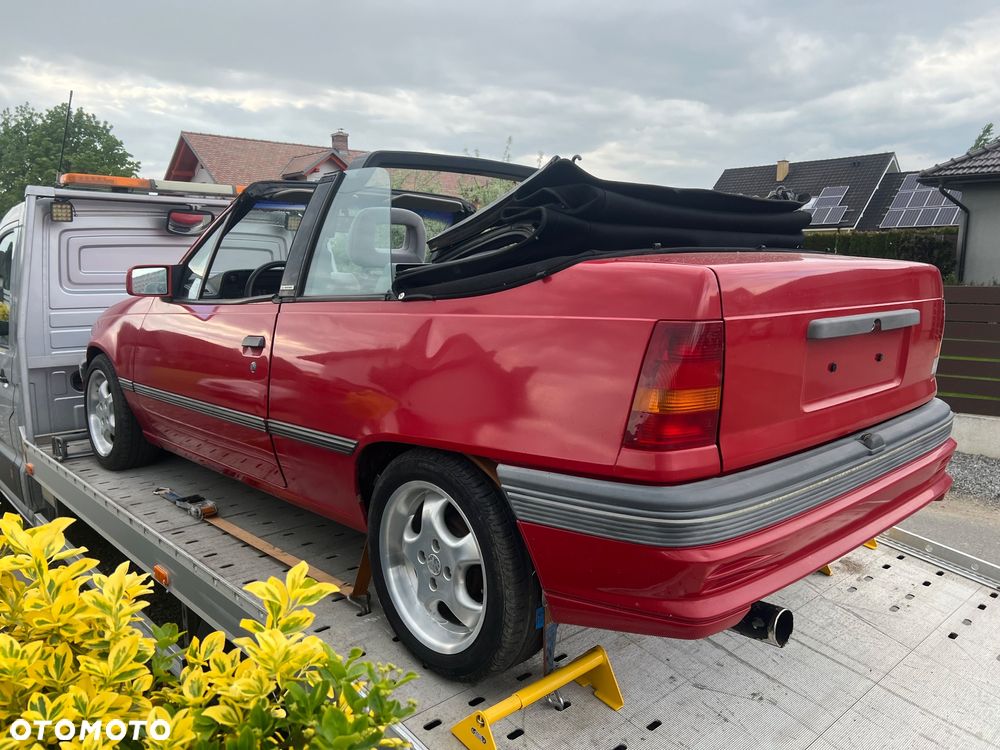 Opel Kadett 1.6 - 5