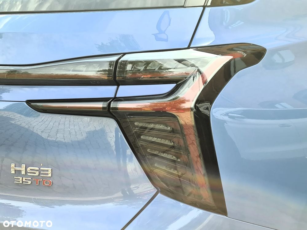 Hongqi HS3 1.5T FWD - 9