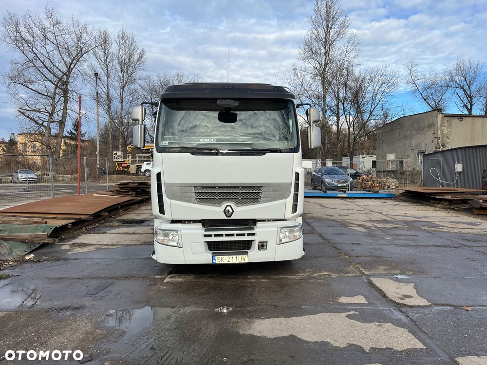 Renault Premium - 2