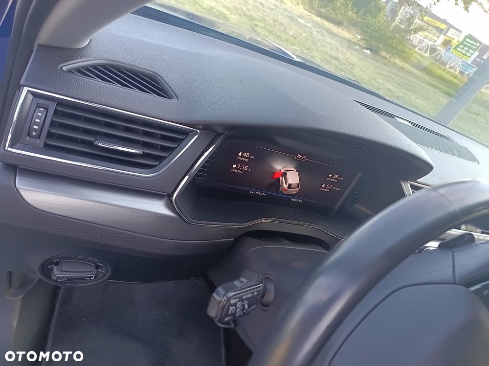 Skoda Superb 2.0 TDI SCR Style DSG - 8