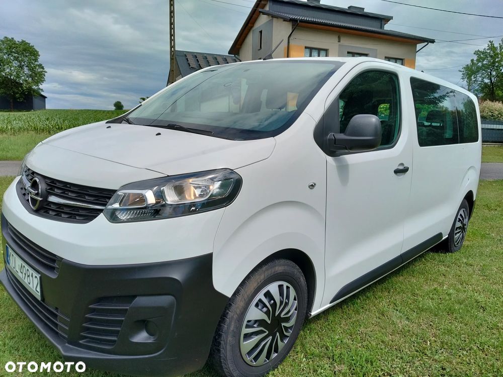 Opel Vivaro - 1