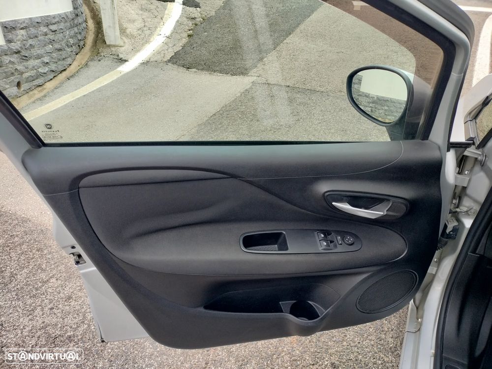 Fiat Punto Evo 1.3 M-Jet Dynamic Style - 7