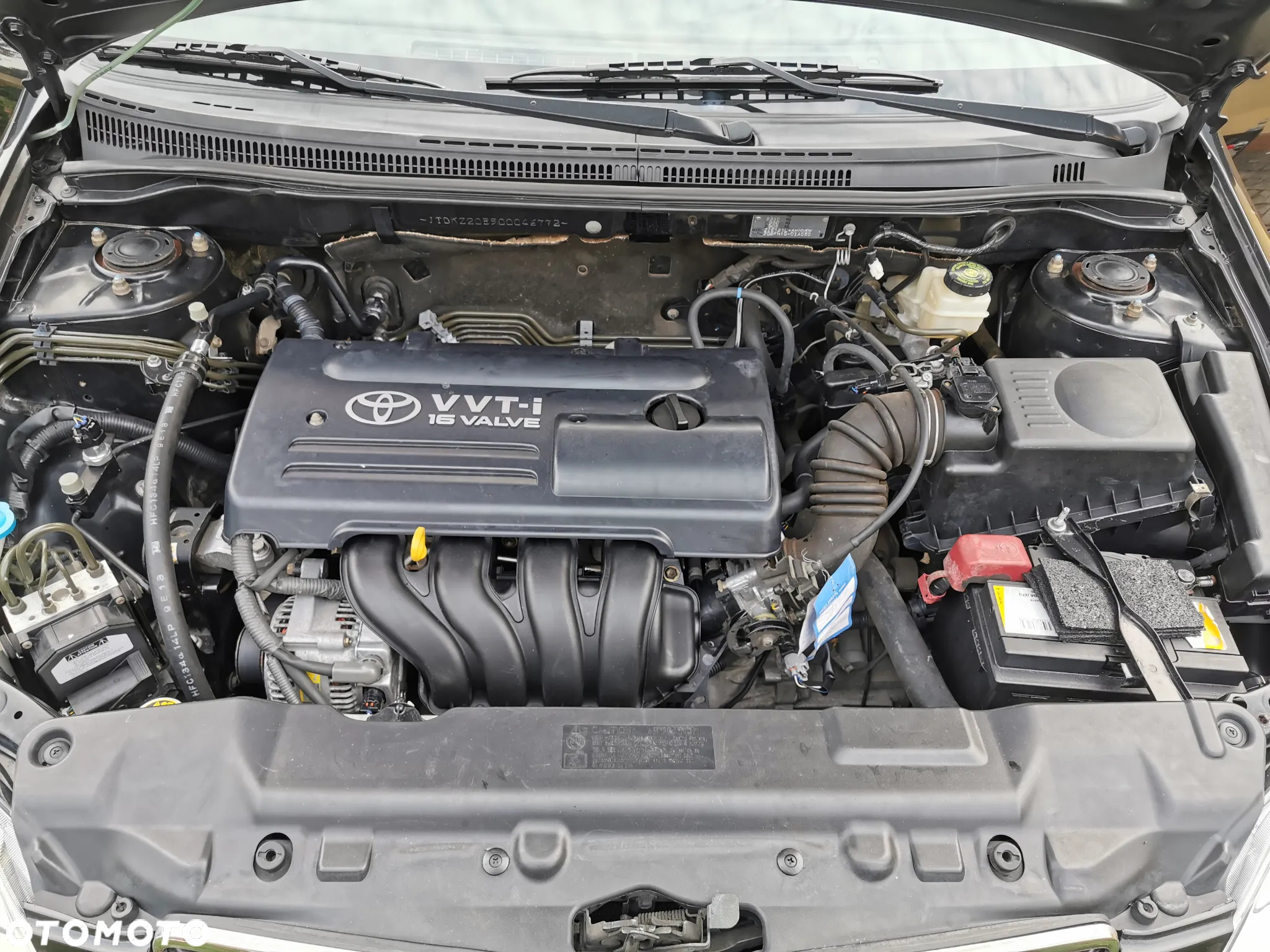 Toyota Corolla 1.6 VVT-i Sol - 37