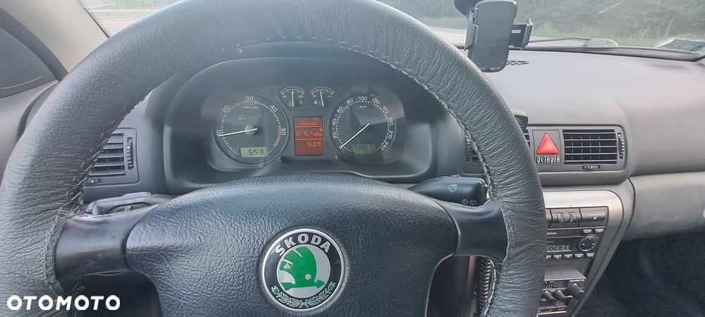 Skoda Octavia 1.9 TDI Ambiente - 16