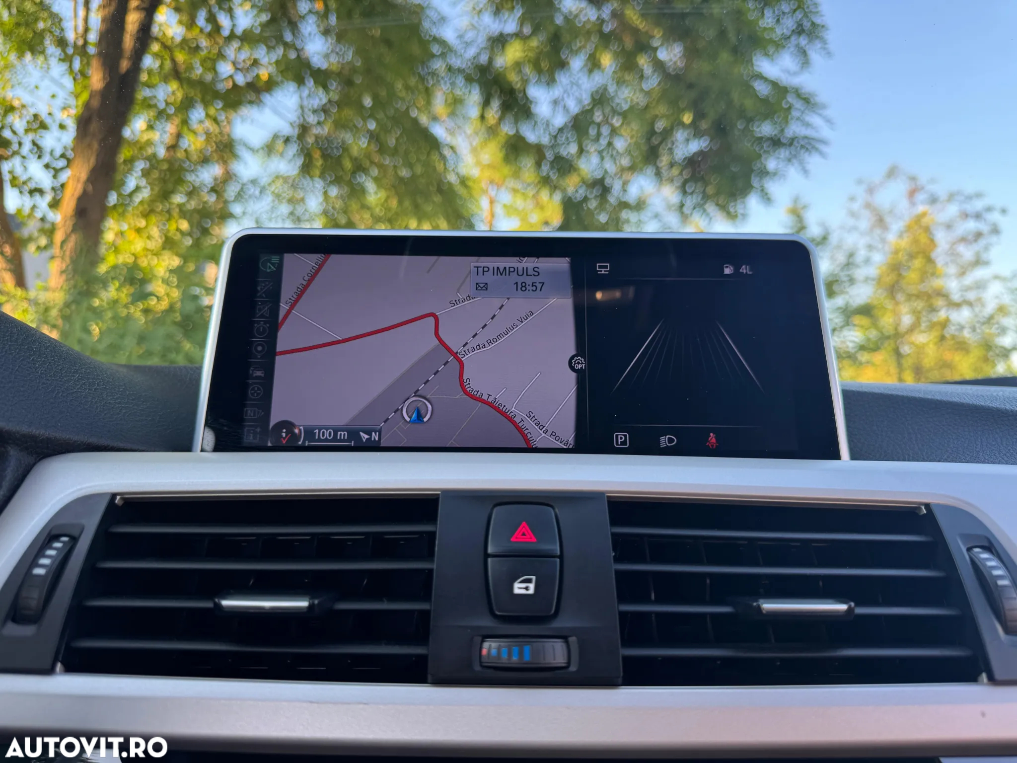 BMW Seria 3 318i Aut. Advantage - 14