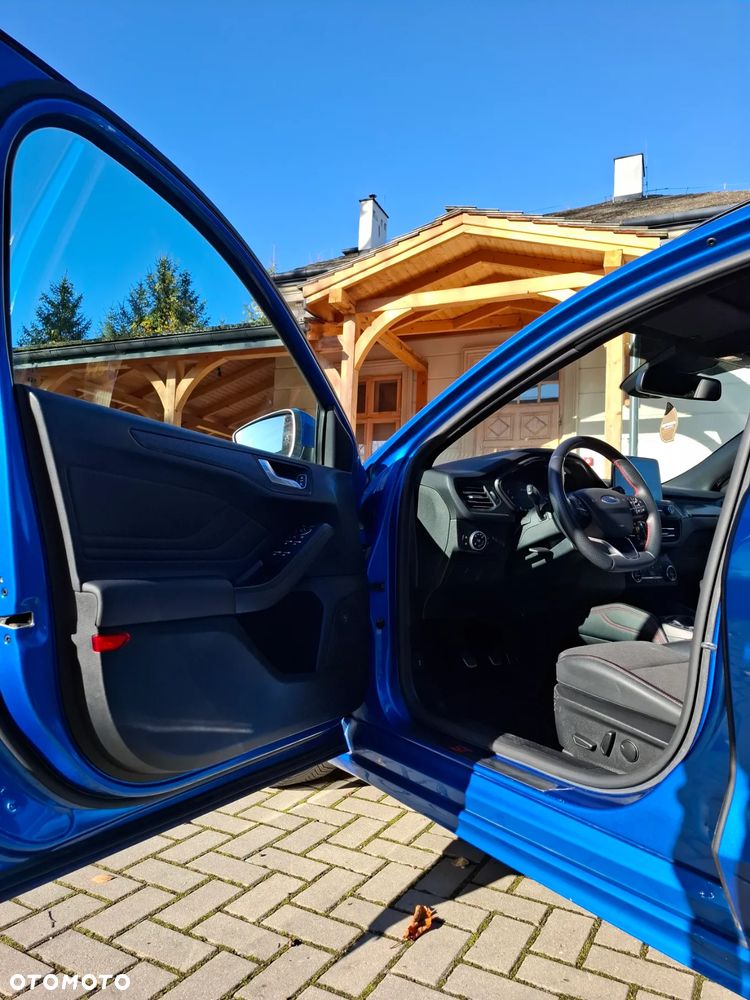 Ford Focus 1.0 EcoBoost ST-Line Business - 20