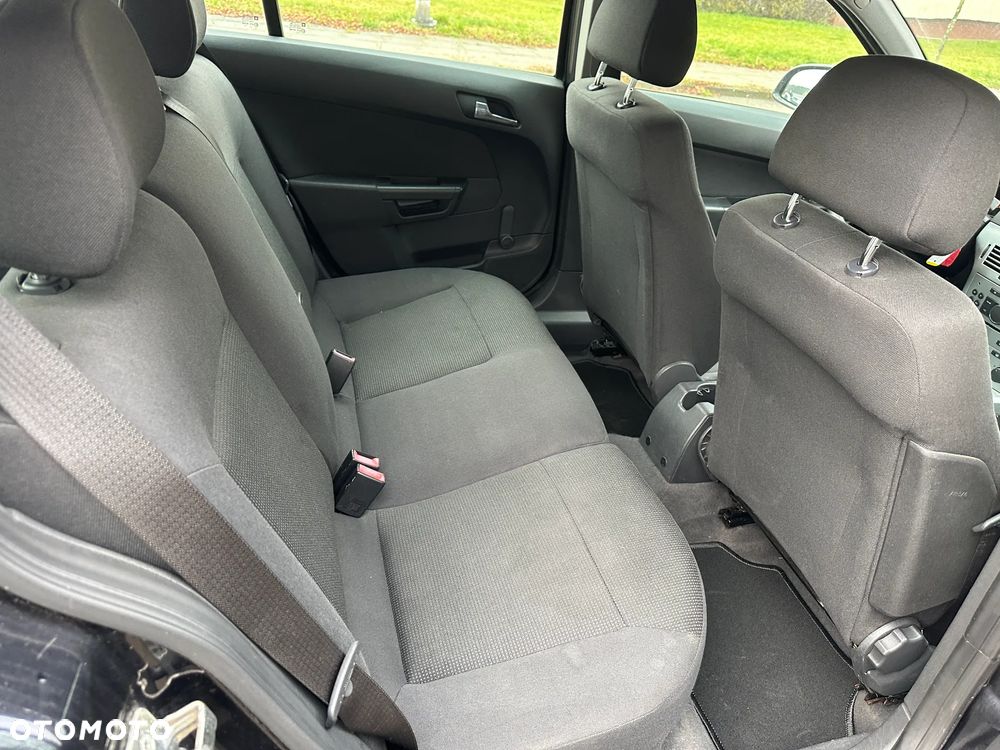 Opel Astra 1.7 CDTI DPF Design Edition - 8