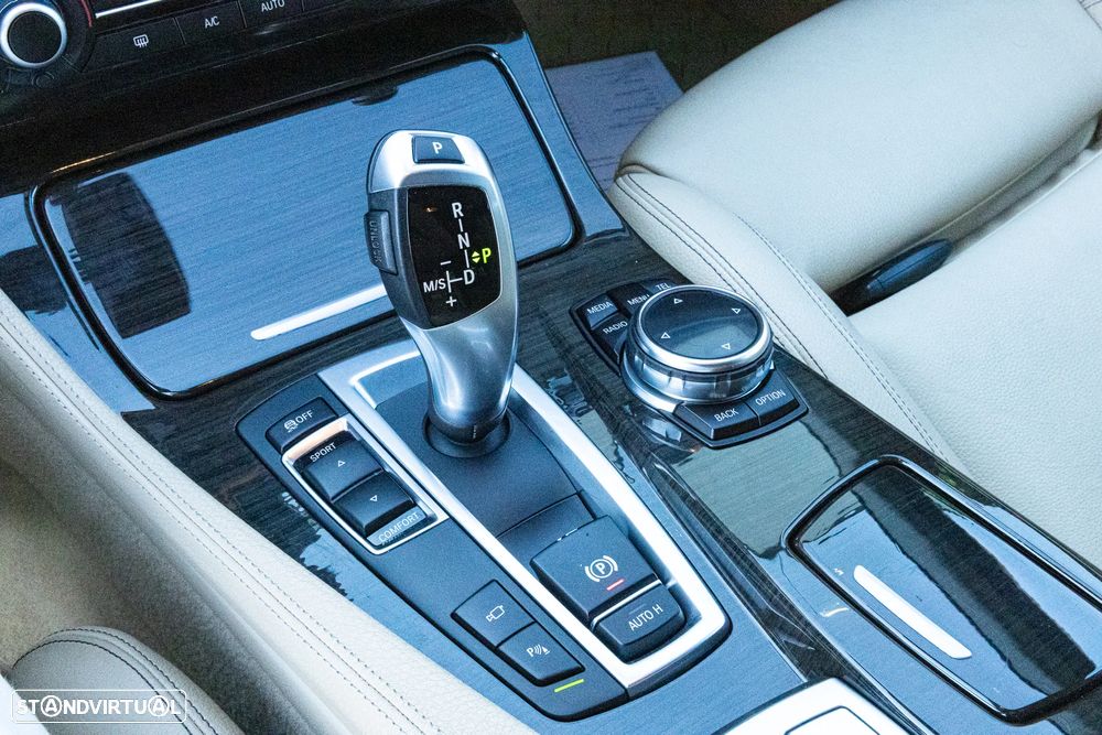 BMW 520 d Line Luxury Auto - 20