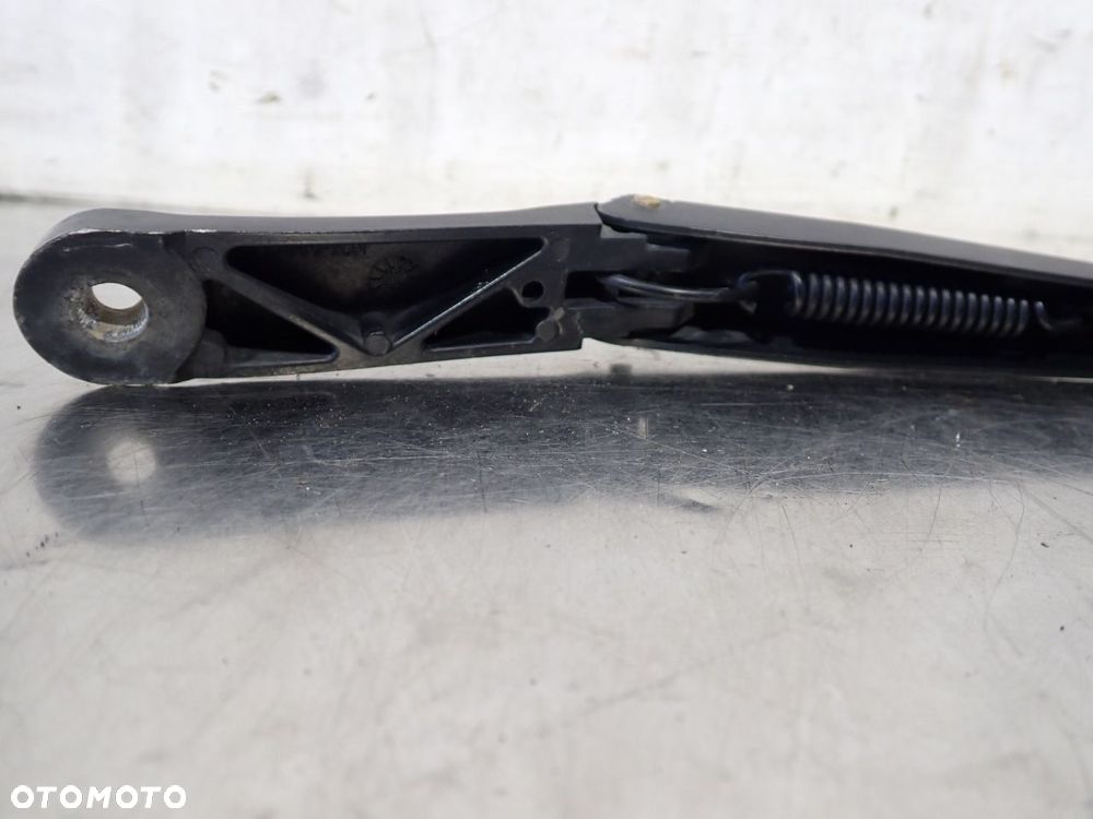 RAMIĘ WYCIERACZKI PRZÓD PRAWE SEAT IBIZA IV - 4