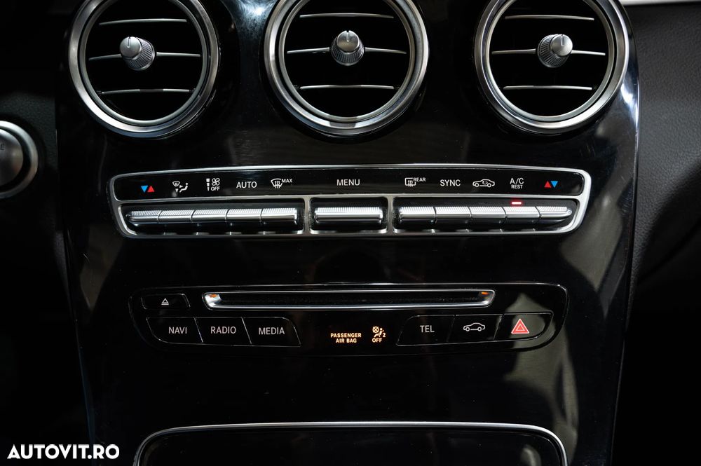 Mercedes-Benz GLC Coupe 250 d 4Matic 9G-TRONIC AMG Line - 15