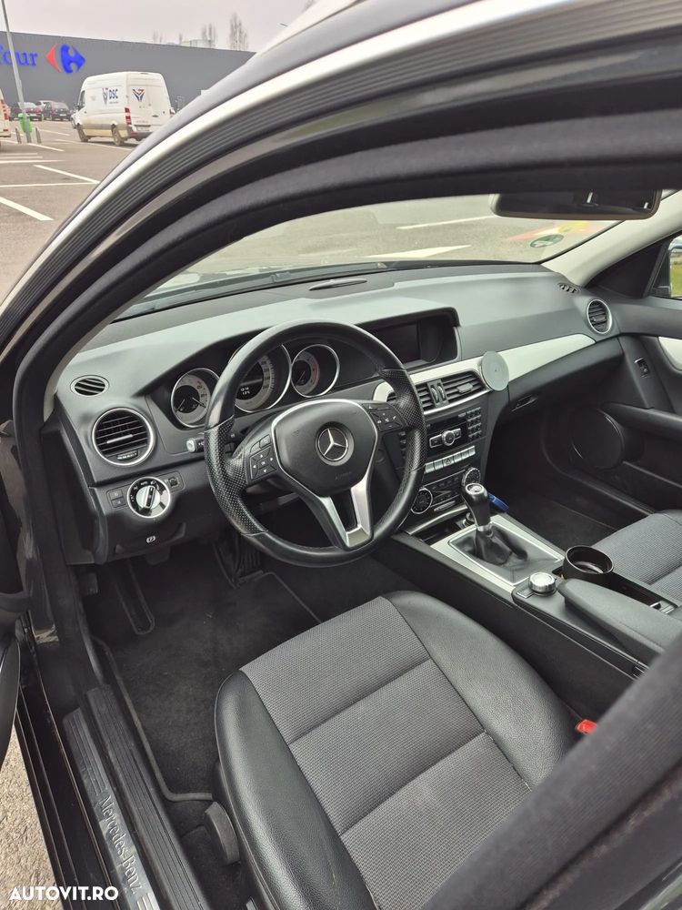 Mercedes-Benz C 200 CDI BlueEFFICIENCY - 9