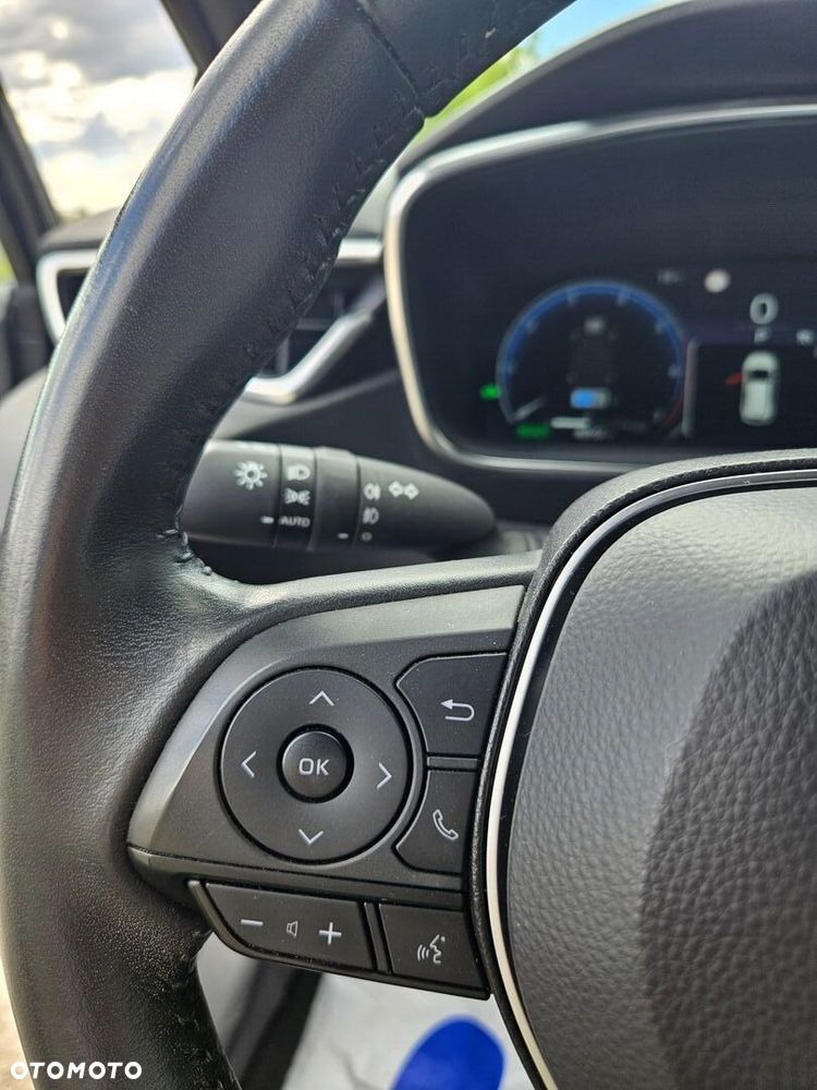 Toyota Corolla 1.8 Hybrid Comfort - 19