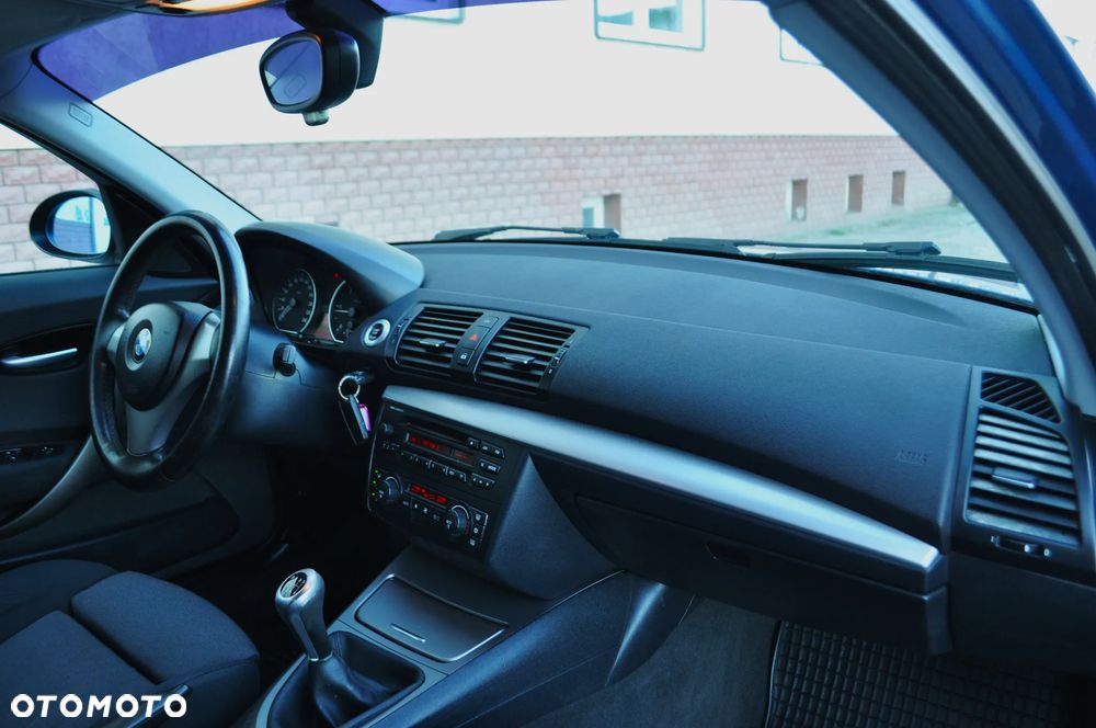BMW Seria 1 118d - 16