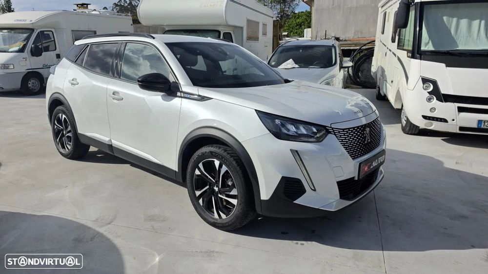Peugeot e-2008 Allure - 1