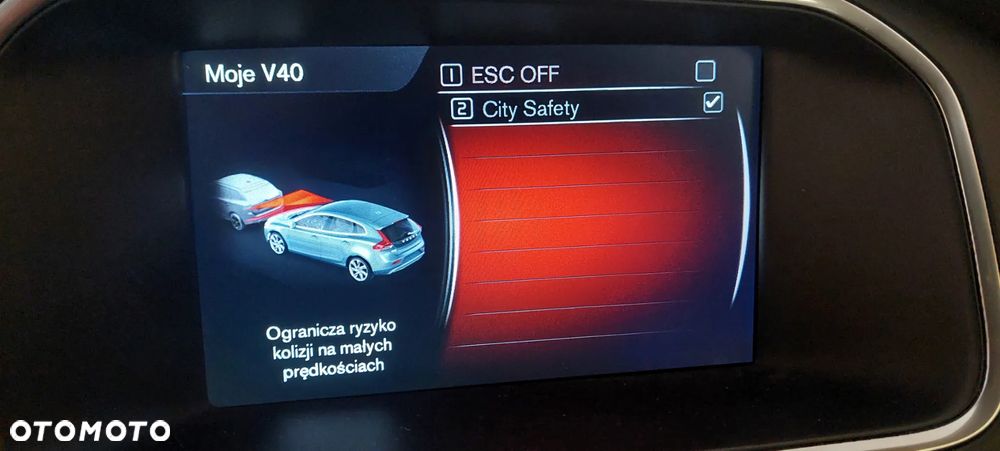 Volvo V40 D3 Momentum - 19