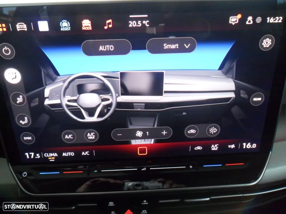 VW Golf Variant 1.5 TSI Urban - 19