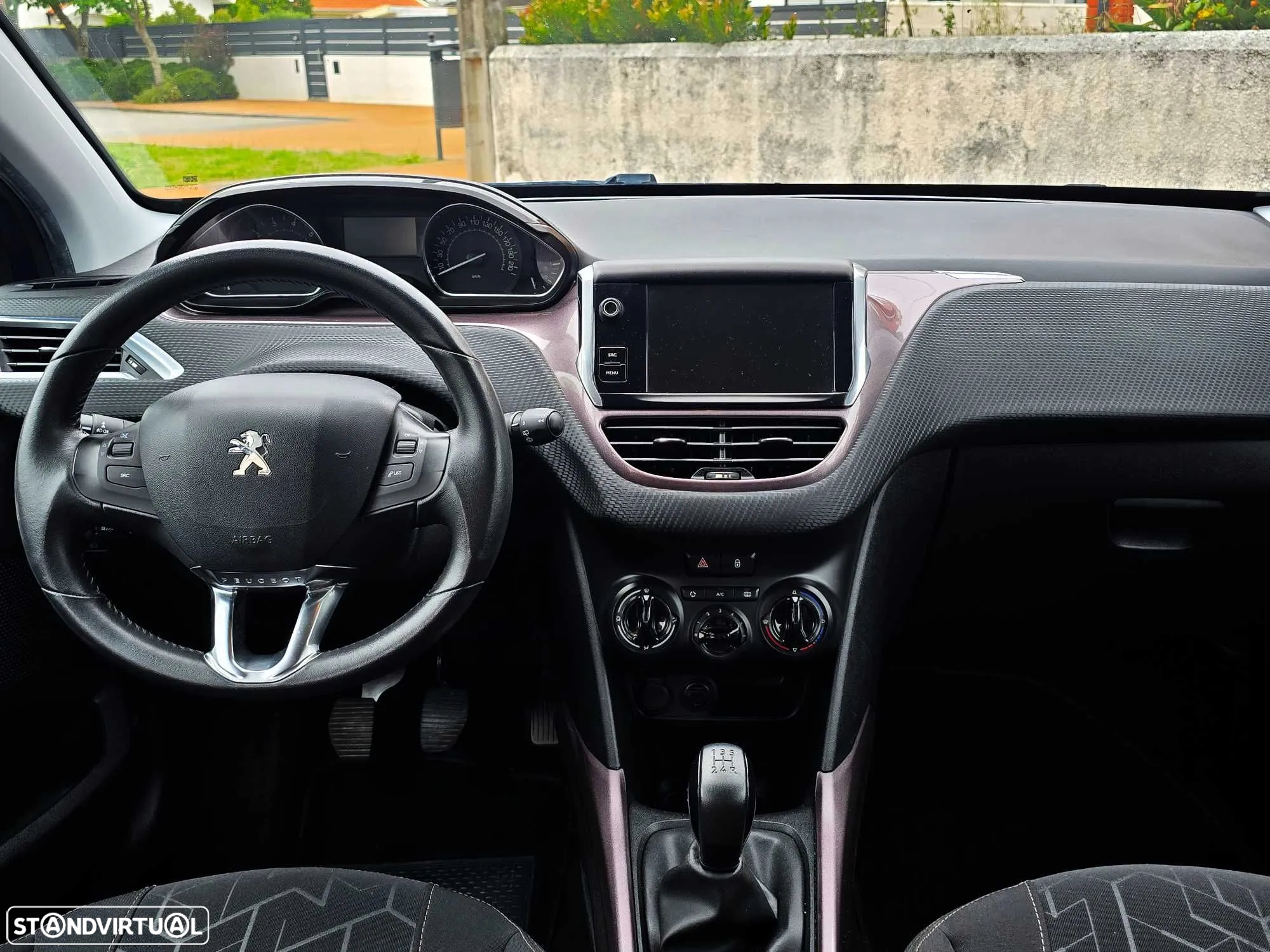 Peugeot 208 1.2 PureTech Allure - 3