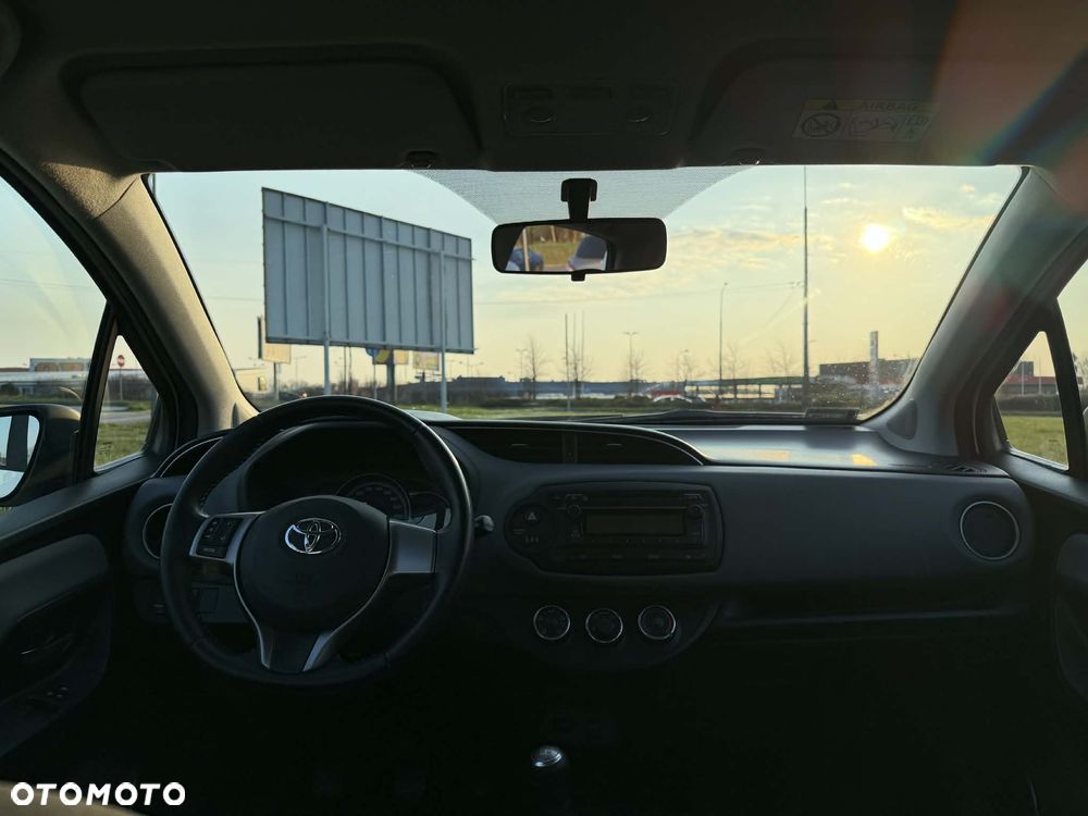 Toyota Yaris 1.0 Active - 14