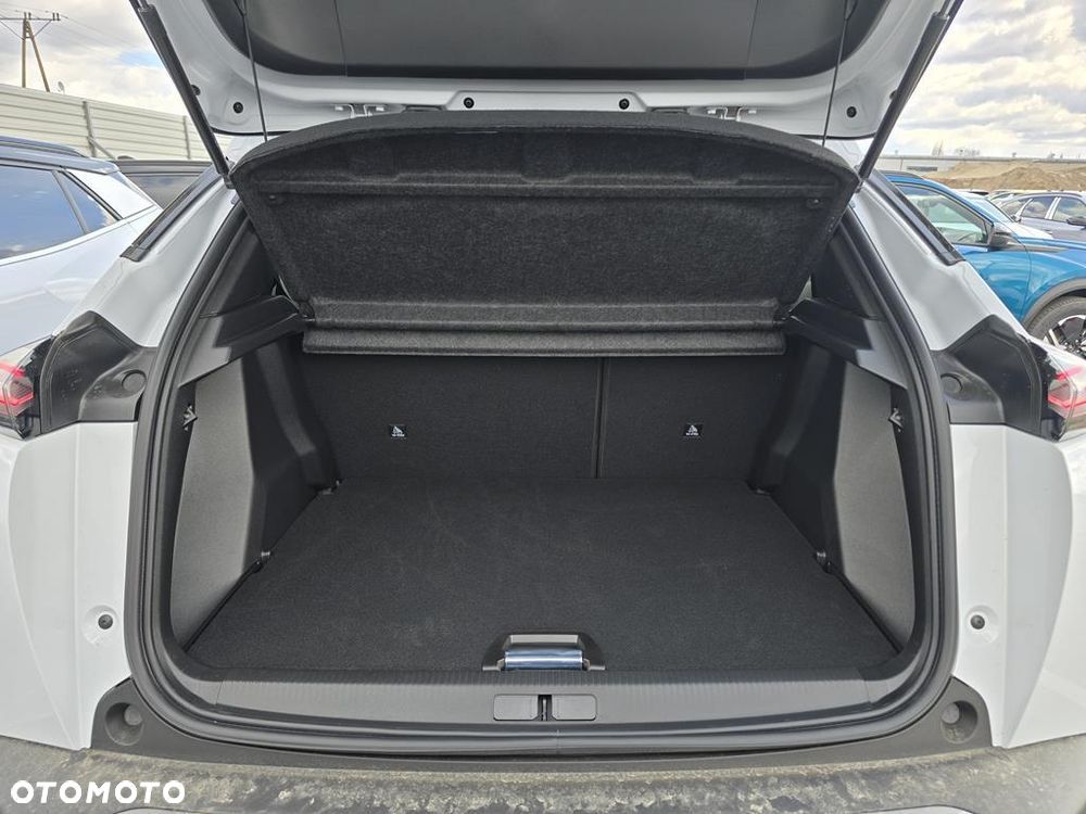 Peugeot 2008 PureTech mHEV Allure e-DCS6 - 7