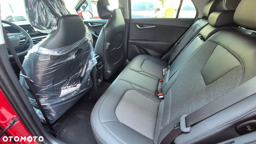 Kia Niro 1.6 GDI Hybrid Business Line - 18