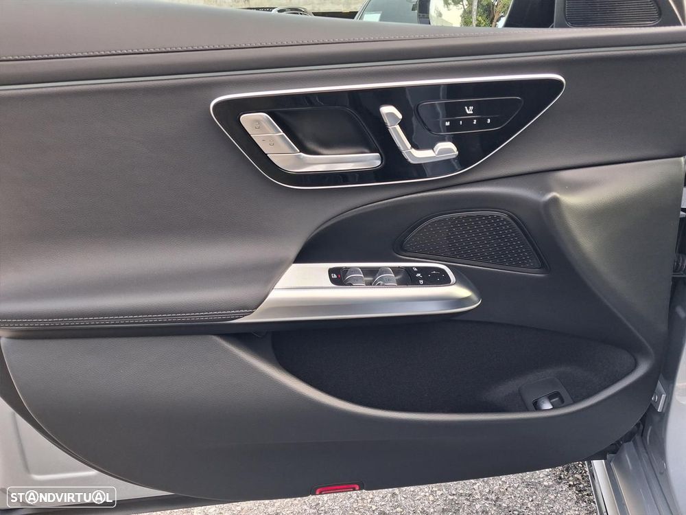 Mercedes-Benz E 220 d AMG Line - 8