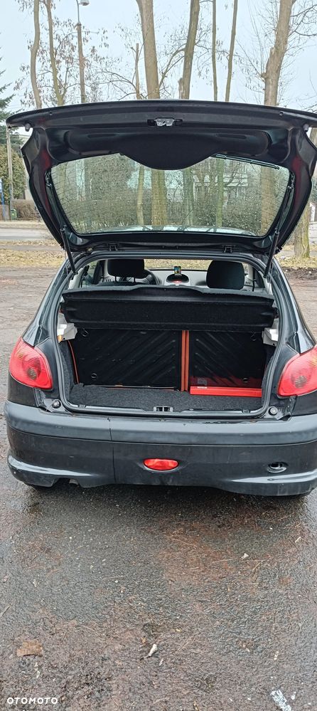 Peugeot 206 - 8