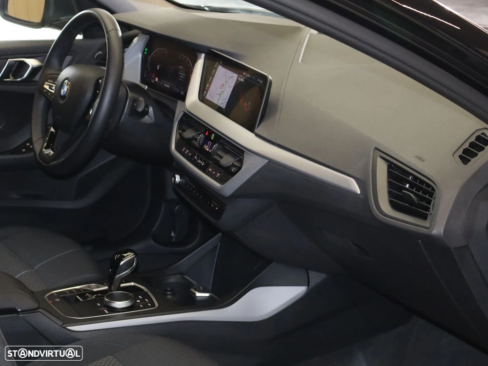 BMW 116 d Auto - 14