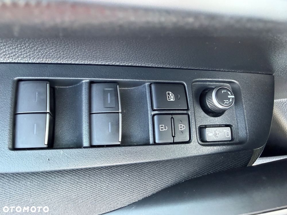 Toyota Corolla 1.8 Hybrid GPF Comfort - 38