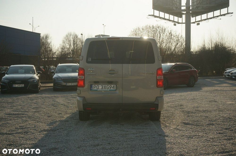 Toyota Proace Verso 2.0 D4-D Long Business - 8