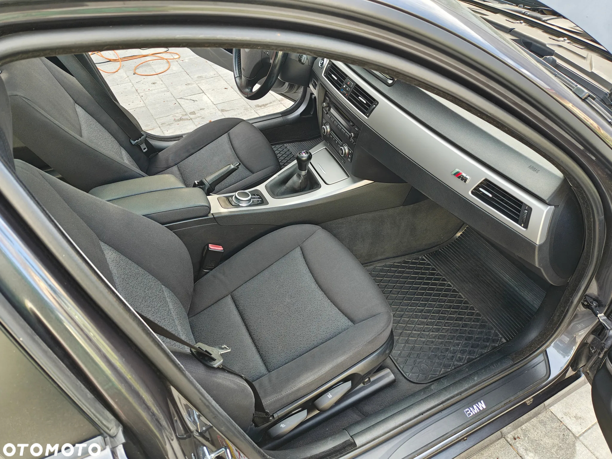 BMW Seria 3 320i Touring - 19