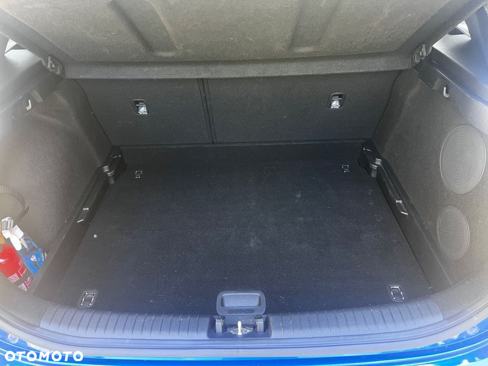 Kia Ceed 1.5 T-GDI Business Line Plus DCT - 24