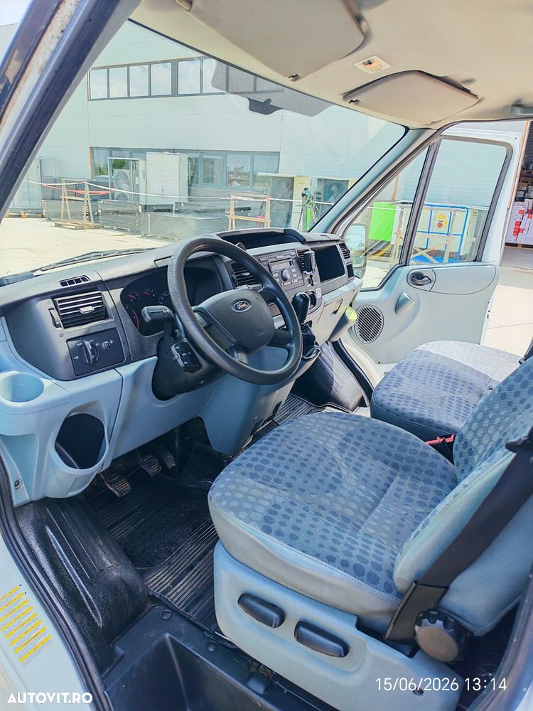 Ford Transit - 1