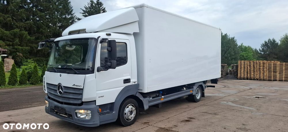 Mercedes-Benz Atego 818 - 2